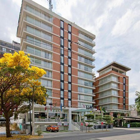 Hotel Velvet Plaza Guadalajara Exterior photo